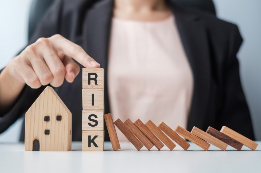 How to Reduce Your Risks When Investing in Real Estate