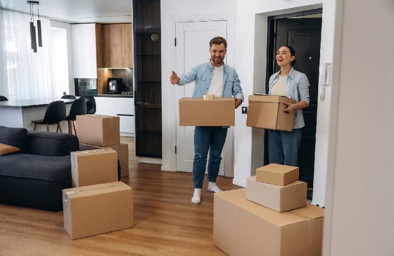 Why Professional Movers Are Worth It for Your California Move