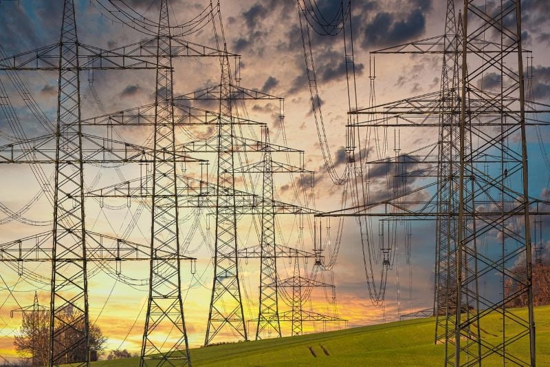 Why Reliable Power Starts with Skilled Electrical Lineworkers