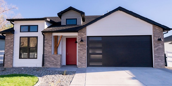 SoutheasternGarage Doors 2