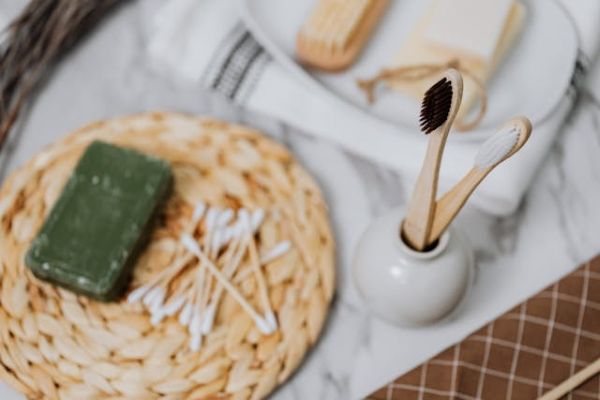 Wooden toothbrushes Pexels