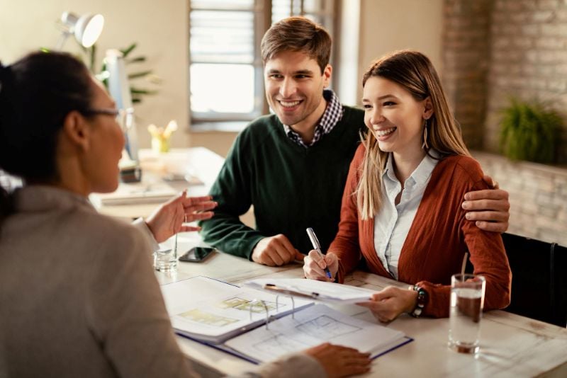 What You Need to Know Before Speaking With a Loan Officer
