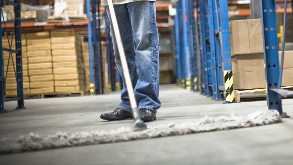 commercial cleaning warehouse