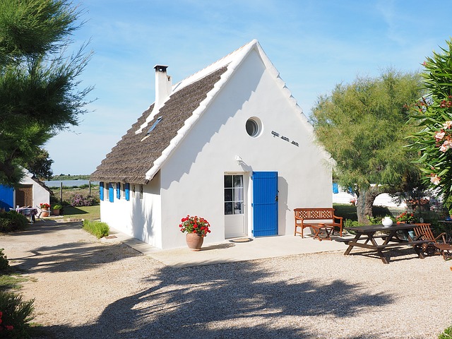 holiday house 1522051 640