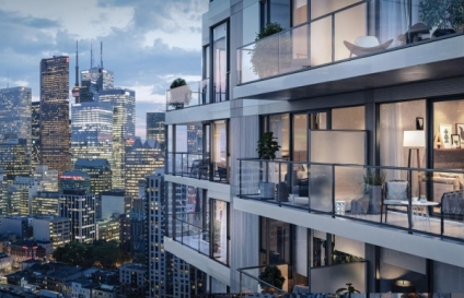 Right Balcony Etiquette? Is There Really Such a Thing?