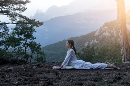 Grounding-Friendly Real Estate: Choosing Homes with Natural Surroundings