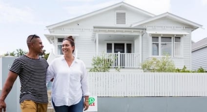 How Can A Licensed Realtor Help You in Buying or Selling of Property?