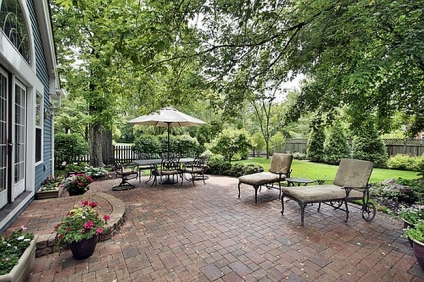 Easy Ways to Make Your Patio Look Great This Summer