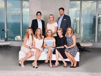 The Jills Zeder Group, of Coldwell Banker Realty, Again Ranked No. 1 Large Team in the U.S. by RealTrends