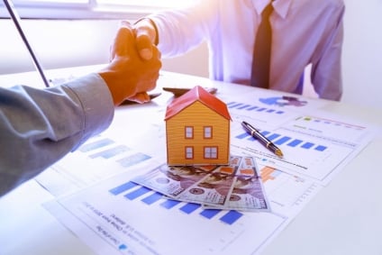 What is a ‘Portfolio’ Lender?