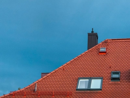 Smart Renovations That Align Roofing With Real Estate Trends