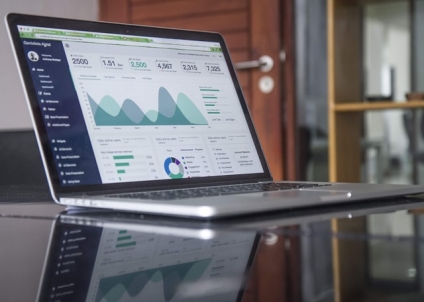 8 Top Social Media Marketing Tips for Real Estate Agents in 2021