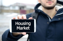 U.S. Home Prices Edged Down 0.1% in May, Only the Fourth Monthly Drop in the Past Decade