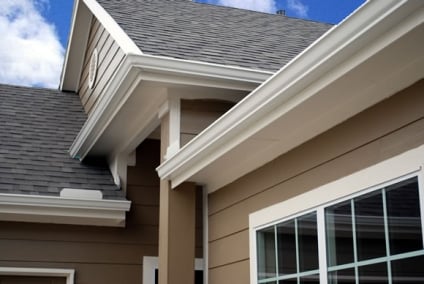 11 Essential Summer Home Maintenance Tips