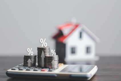 Renew or Refinance? Navigating Your Mortgage Choices for Financial Wellness