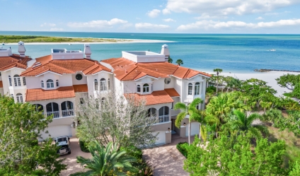 $7.5 Million Waterfront Villa Achieves Landmark Sale on Marco Island