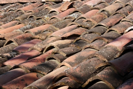Signs Your Roof Needs Repair: What Every Homeowner in Longmont Should Know