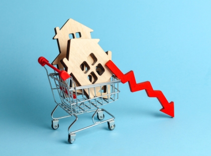 Existing-Home Sales Slid 2.4% in March (NAR)