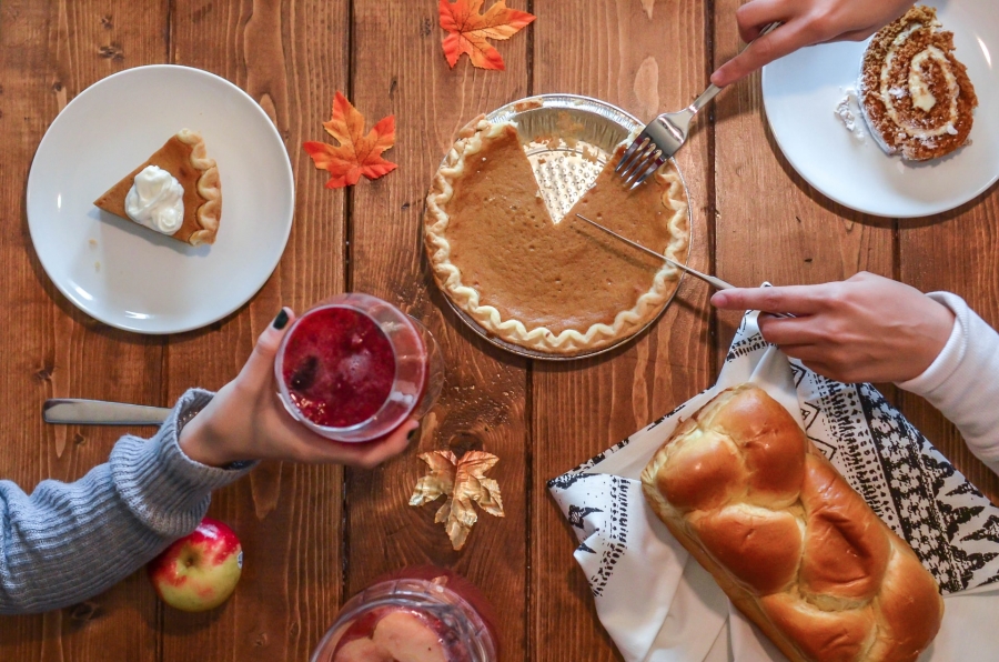The Best Celebrity Recipes for an Easy and Impressive Thanksgiving Dinner
