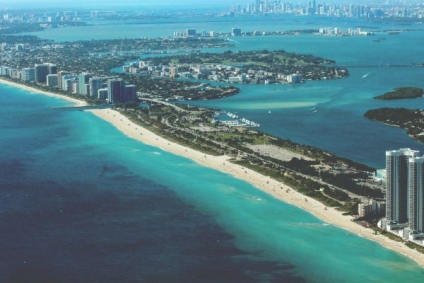 The Ultimate Guide to Becoming a Real Estate Agent in Miami