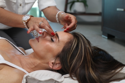 Do You Know What Questions To Ask Your Esthetician Before You Get That Procedure? [VIDEO]
