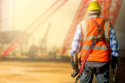 Why High Visibility Jackets are a Must-Have for Construction Crews