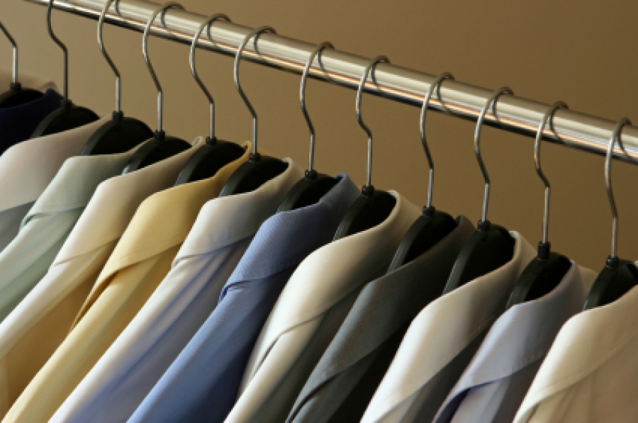 How to Save Money When Getting Dry Cleaning Services