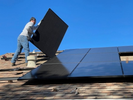 Community Solar Projects and Their Impact on Local Real Estate