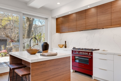 Granite vs. Quartz: Comparing The Pros And Cons Of Each Type Of Countertop
