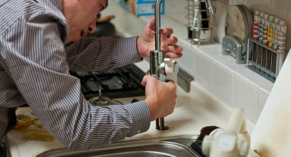 Plumbing things to check before buying a home