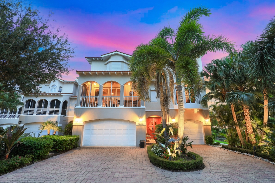 $6.5 Million Gulf-Front Residence is Highest-Priced Villa Sale in the History of Hideaway Beach