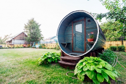Transforming Backyards: The Rise Of Outdoor Sauna Investments