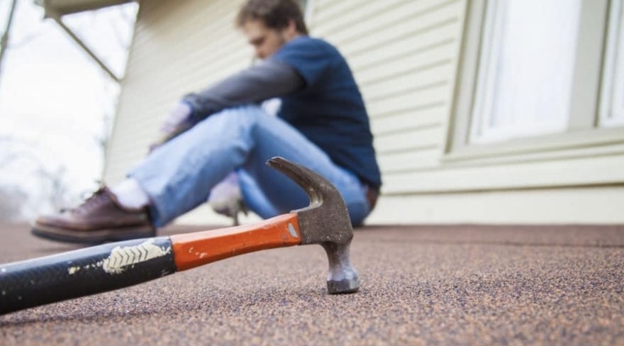 How to protect yourself from crooked contractors