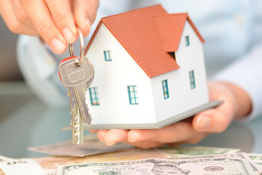 3 Benefits of Buying a Foreclosed Home