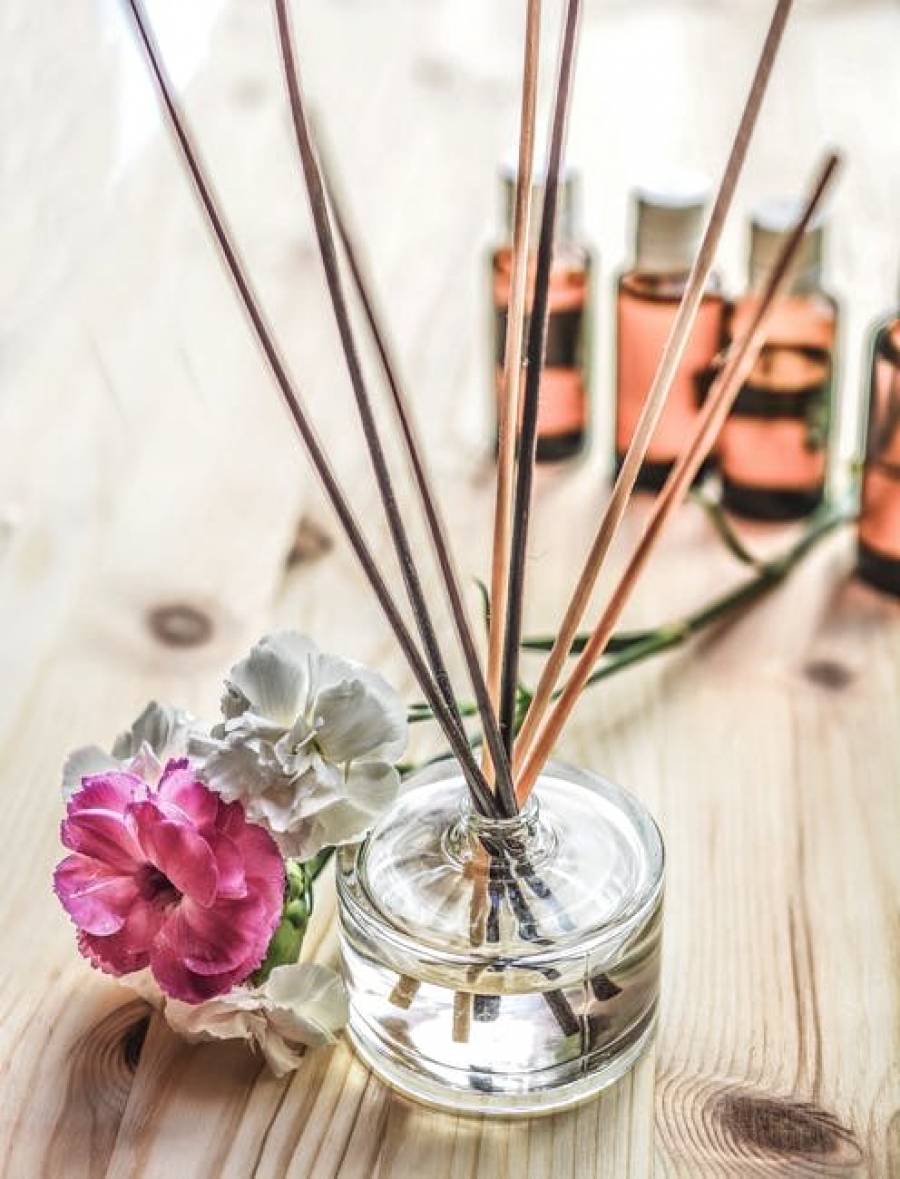 A Comprehensive Guide On Reed Diffusers