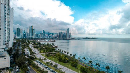 Why More and More Americans buy Real Estate in Panama